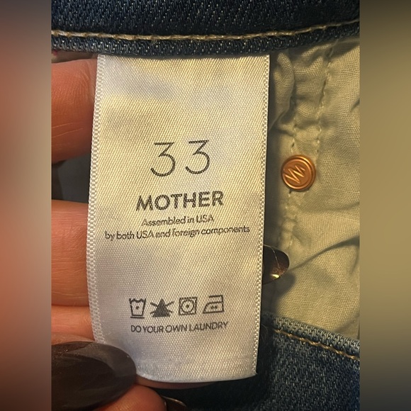 Mother Mid-Rise Maven Sneak - Picture 11 of 13